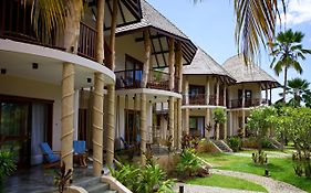Les Lauriers Eco Hotel